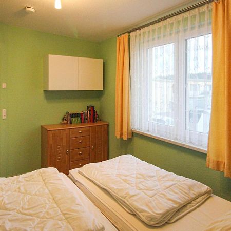 Stunning Apartment In Graal-Mueritz With Kitchen Exterior photo
